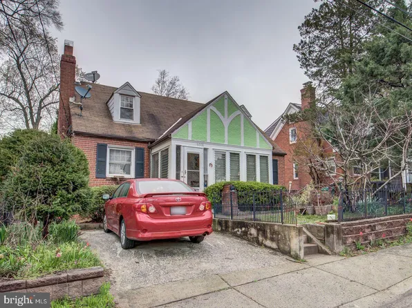 4008 Nicholson St, Hyattsville, MD 20782