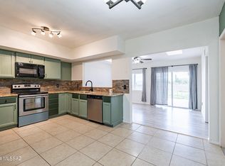 5663 S Nucci Ln, Hereford, AZ 85615