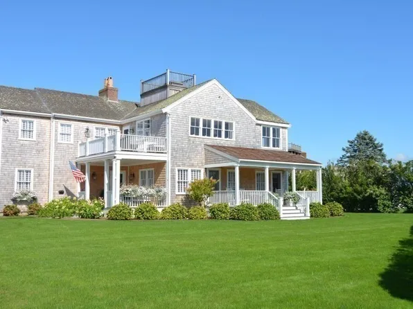10 Brant Point Rd, Nantucket, MA 02554