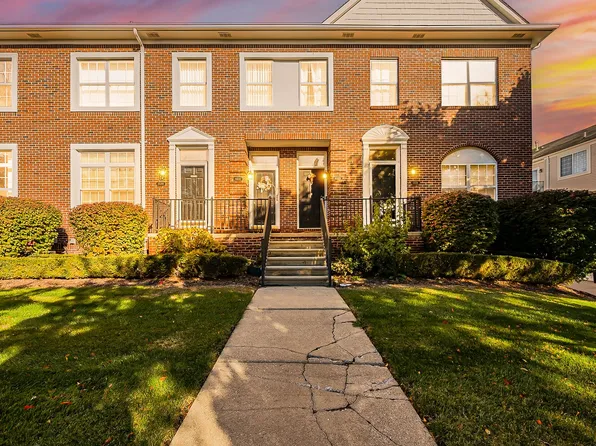 14520 Vauxhall Dr, Sterling Heights, MI 48313