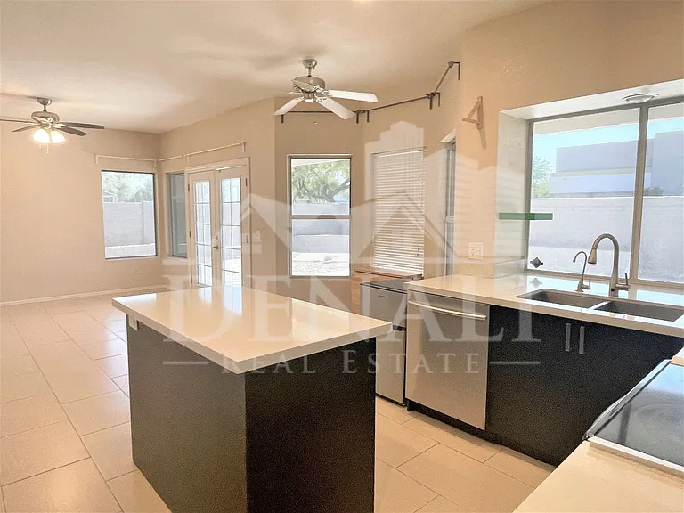 8372 S Stephanie Ln — Photo 12