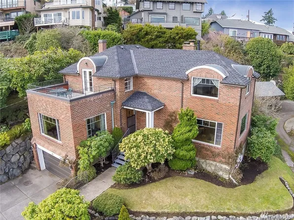 88 Orchard Rd, Tacoma, WA 98406