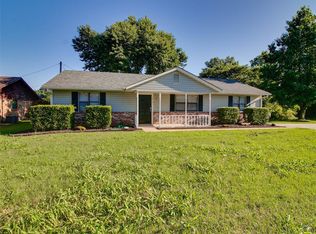 1810 Spring Ave, Stroud, OK 74079