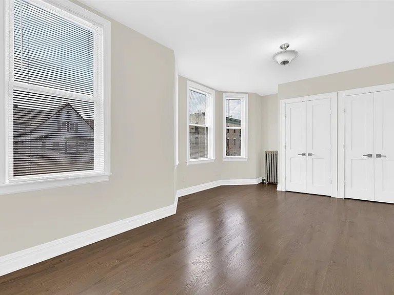 80 Fulton St #1 — Photo 2