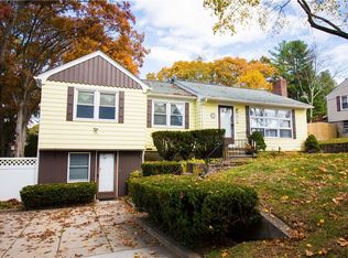 45 Enfield Dr, West Warwick, RI 02893