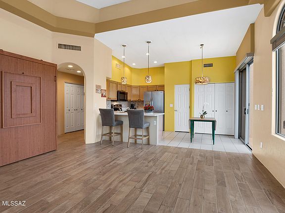 5th image of 2443 W Via Di Silvio