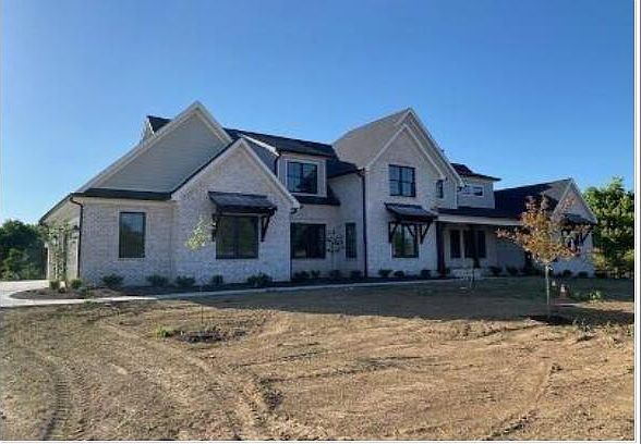 1st image of 231 The Oaks Blvd