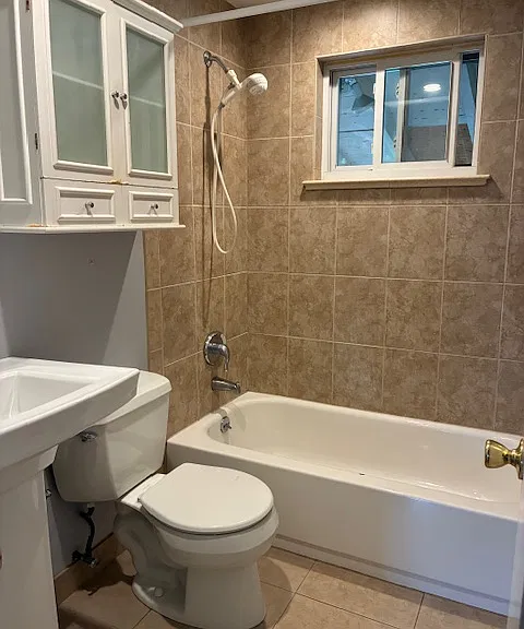 Upstairs Bathroom