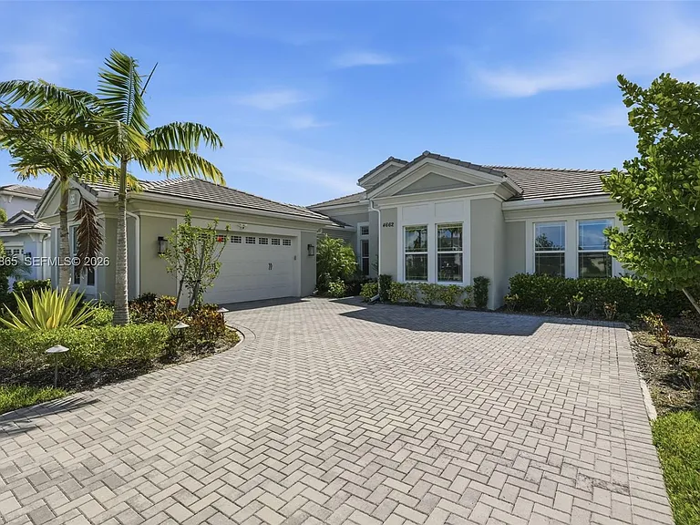 4662 Estates Cir — Photo 94