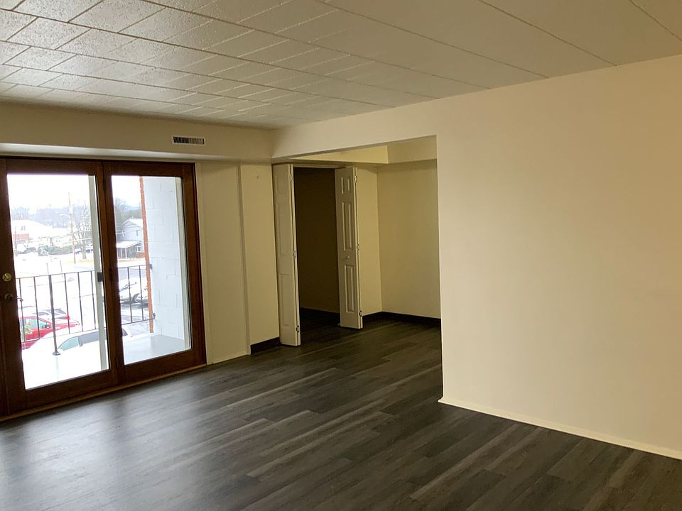 Building Photo 4