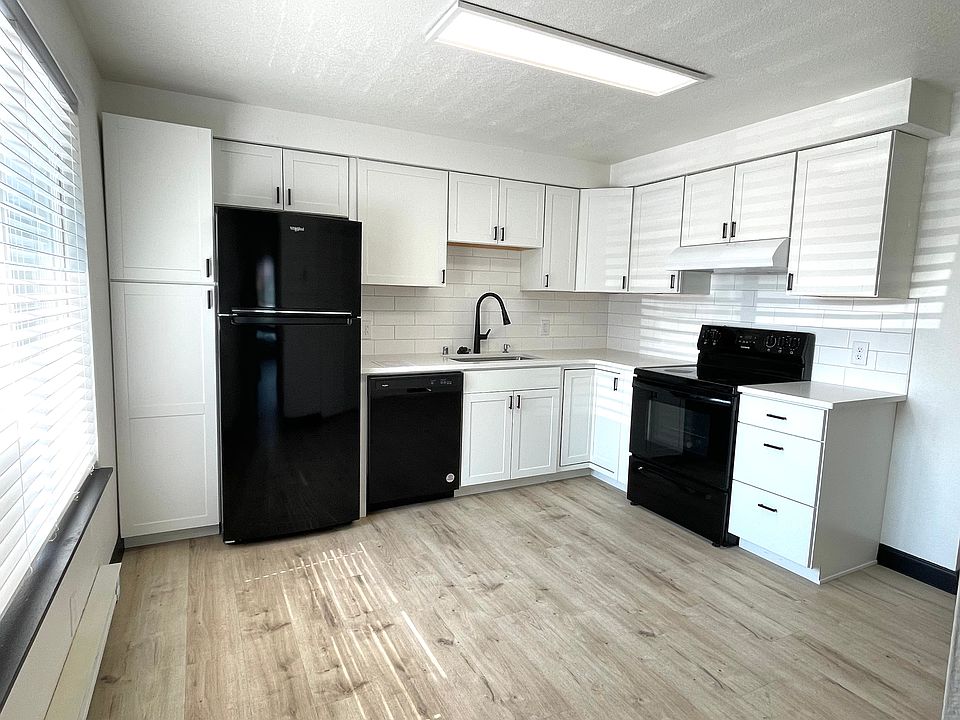 1st image of 3706 W 6th Ave #A