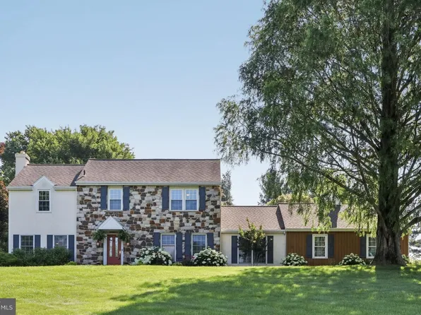 1118 Dorset Dr, West Chester, PA 19382