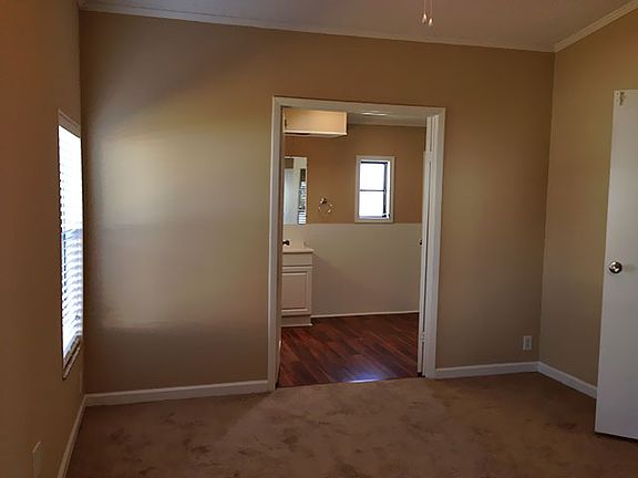 3rd image of 880 Sunbird Ln