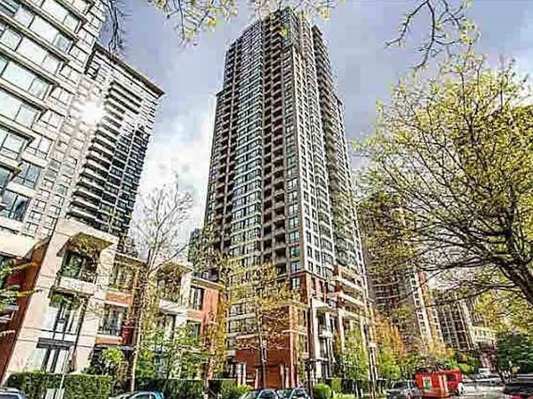 909 Mainland St, Vancouver, BC