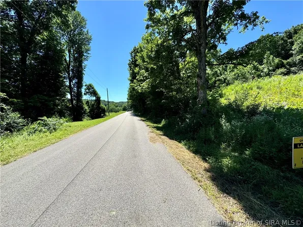 off 8009 Alamo Rd, Tell City, IN 47586