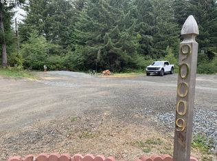 90009 Collver Point Ln, Coos Bay, OR