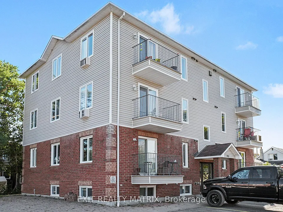 902 Notre Dame St #100A