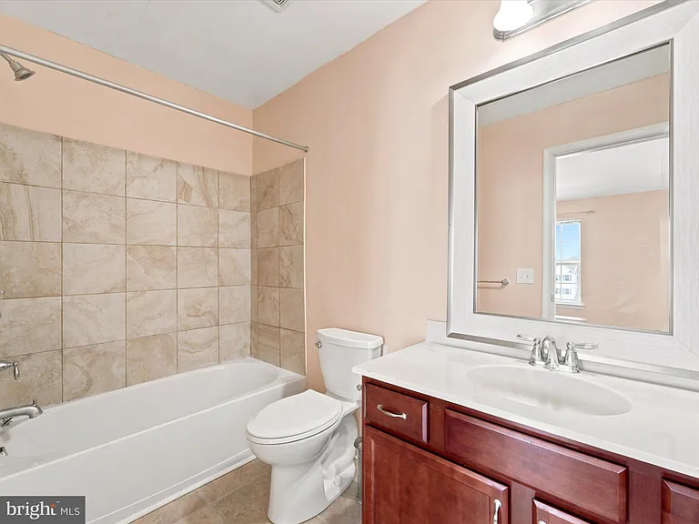 145 Mercer Ct — Photo 7
