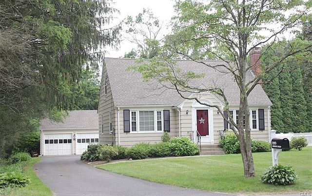 1st image of 220 Edison Rd