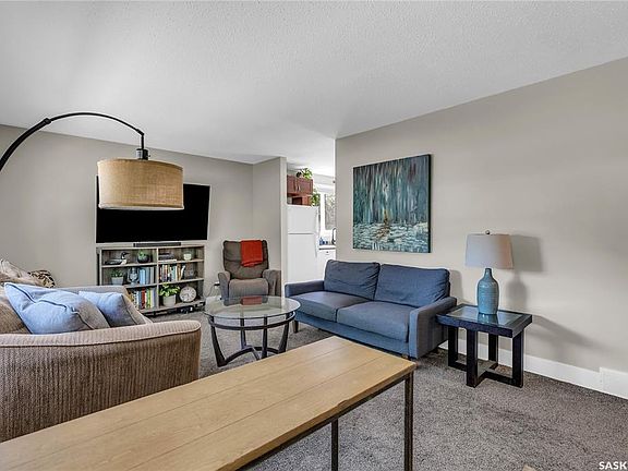 4th image of 1037 Matheson DRIVE