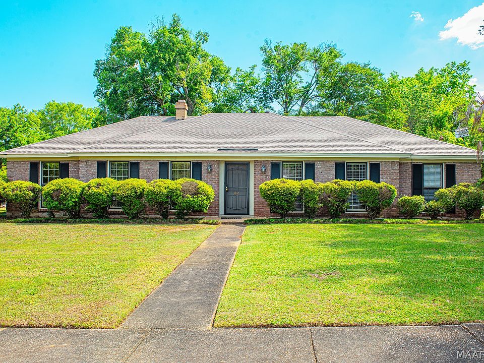 1st image of 3501 Foxhall Dr