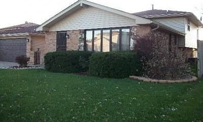 1st image of 19724 Lake Park Dr