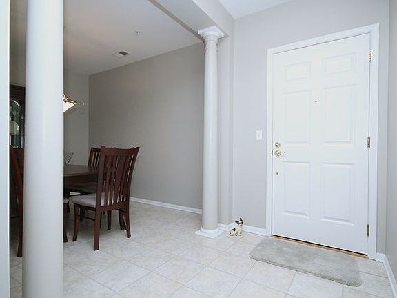 2nd image of 5329 S Main St #505