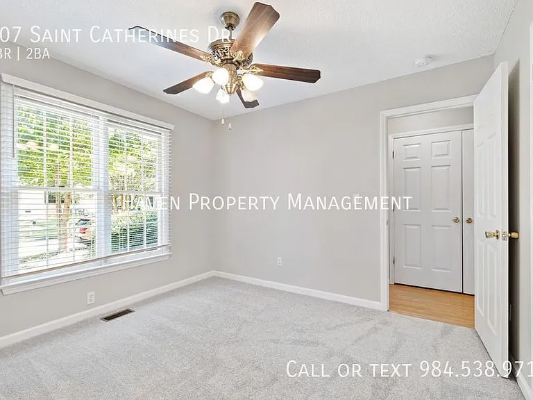 707 Saint Catherines Dr — Photo 27