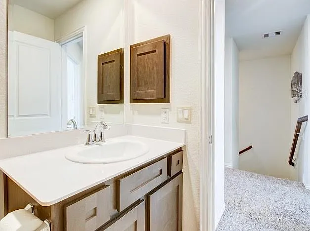 1646 Ryon Falls Dr — Photo 32