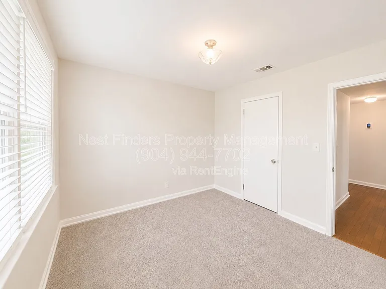 1230 Lechlade St — Photo 20