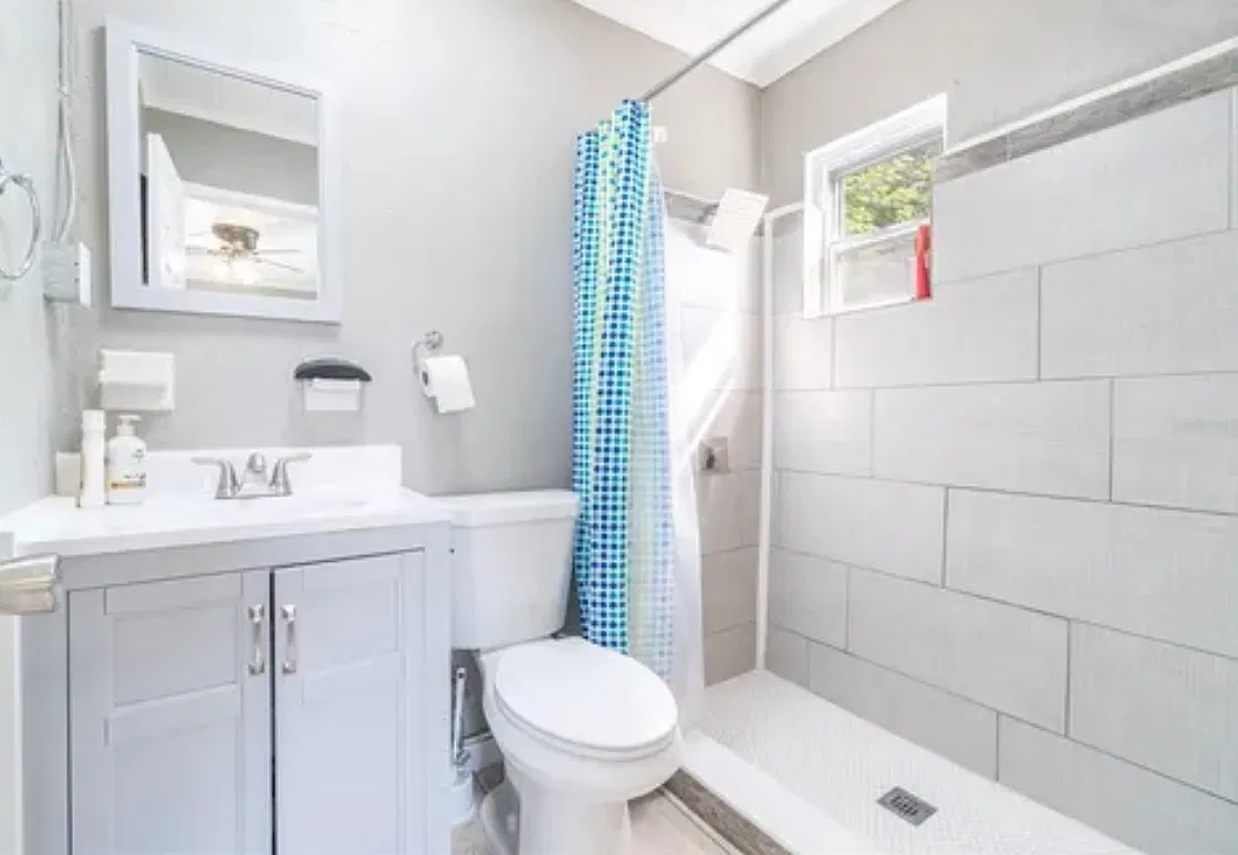 1 bed, 700 sqft, $1,270 — Photo 3