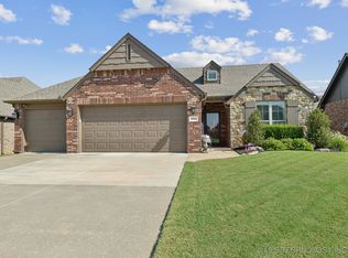 18301 E 49th St, Tulsa, OK 74134