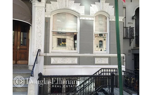 Rented by Douglas Elliman | media 20