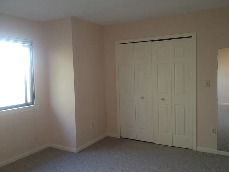 180 Conestoga Way — Photo 9