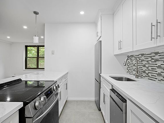 5th image of 45 Overlook Ter APT 5G