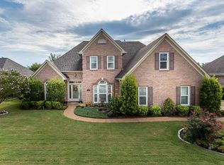 96 McCall Dr, Collierville, TN 38017