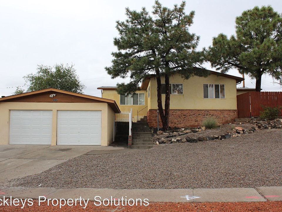 1st image of 10157 Alder Dr NW