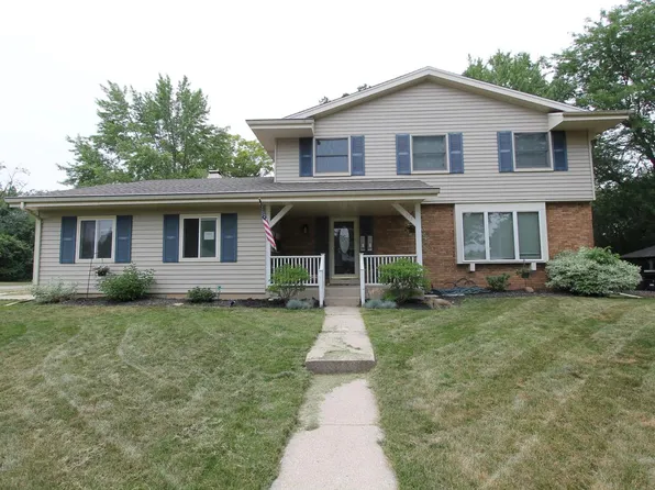 325 Highridge ROAD, Burlington, WI 53105