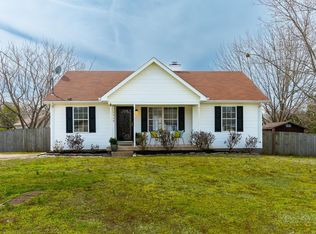 1528 Ridgemont Dr, La Vergne, TN 37086