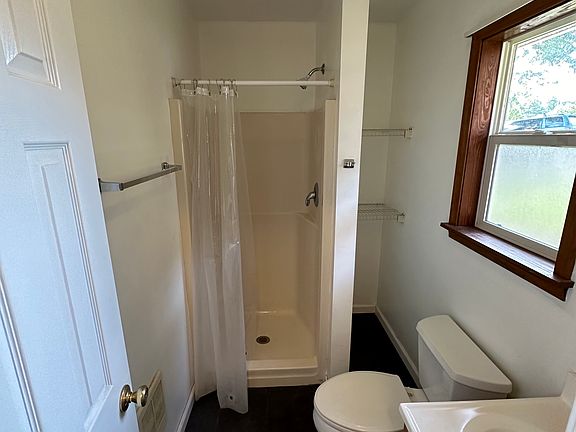 2nd image of 11 Courson View Rd