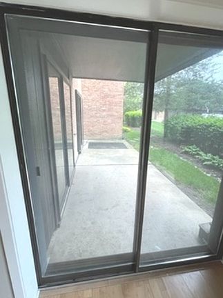 4th image of 1255 N Sterling Ave Unit 106