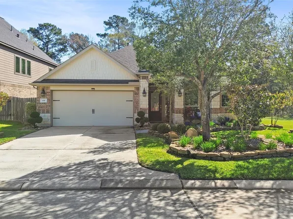 199 Capriccio Ln, Montgomery, TX 77316