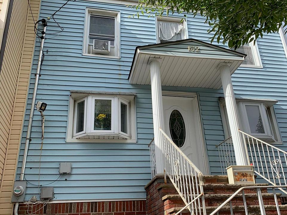 2nd image of 132 Osgood Ave