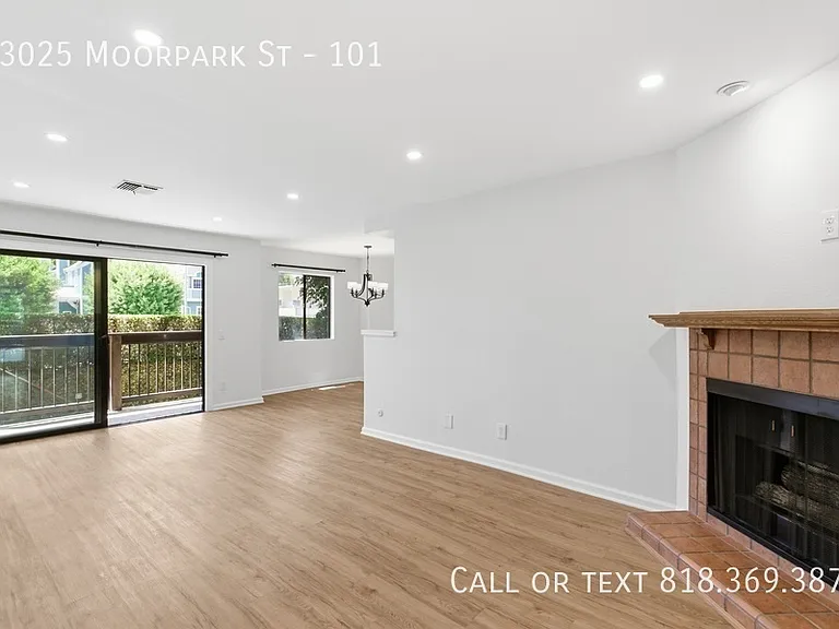 13025 Moorpark St #101 — Photo 7