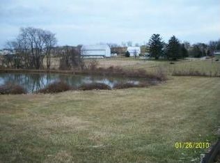 10 Burns Rd, Spring Grove, PA 17362