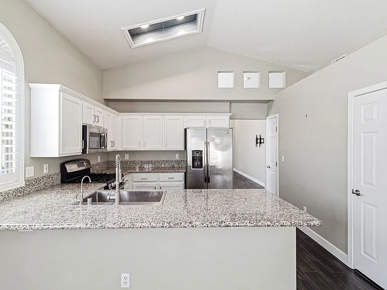 9523 Observer St — Photo 14
