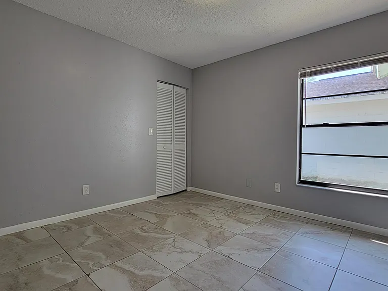 10330 Rosemount Dr — Photo 9