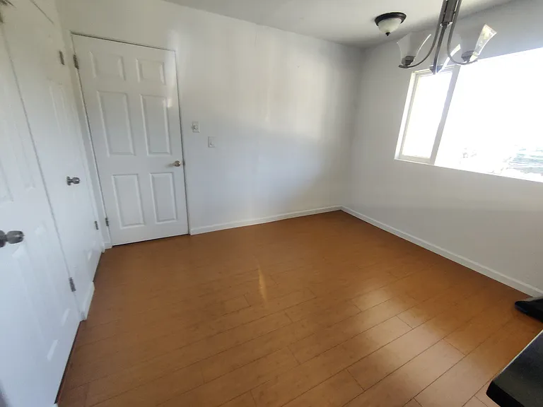 5828 McBryde Ave #1 — Photo 3