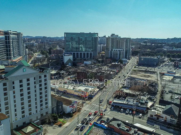 1803 Broadway #507 — Photo 36
