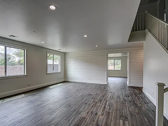4950 S Fern Dr — Photo 32